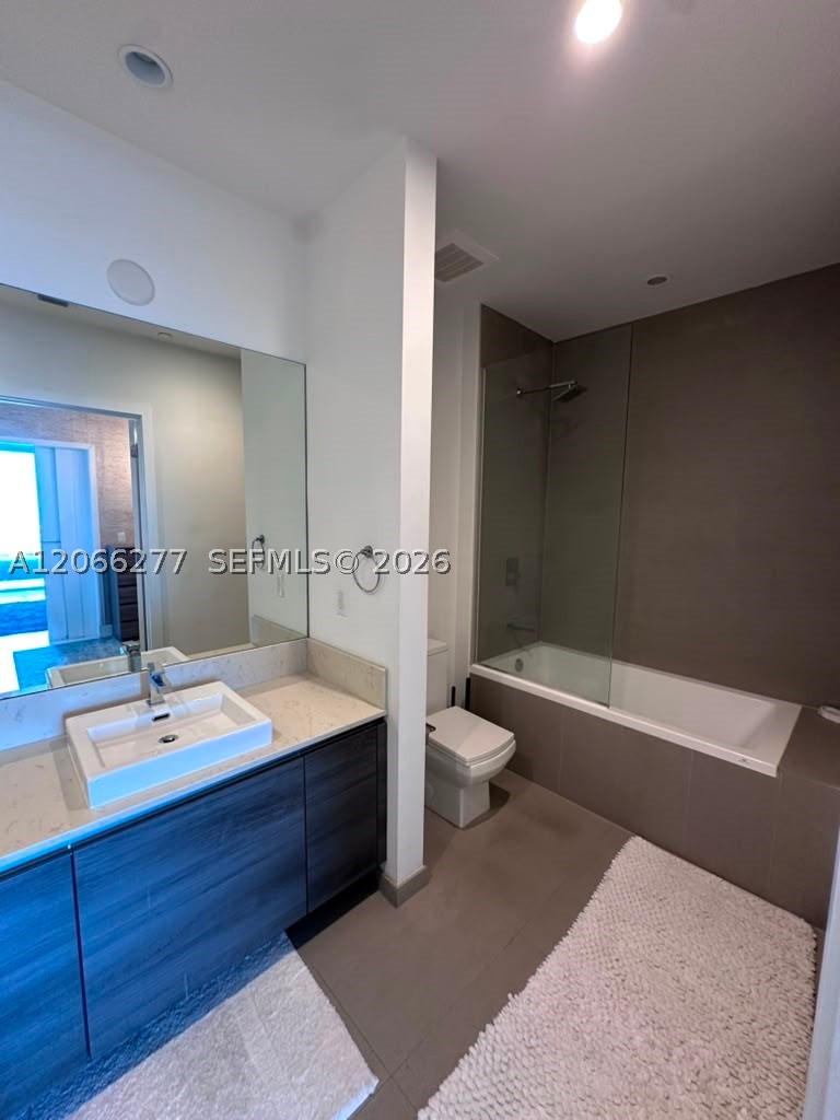 image The Bond on Brickell17