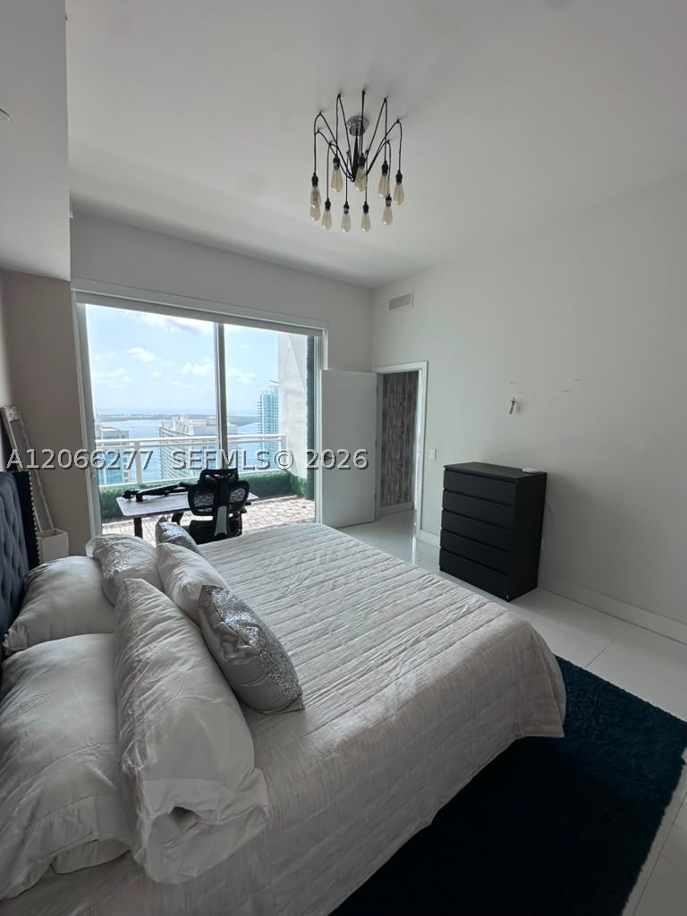 image The Bond on Brickell18