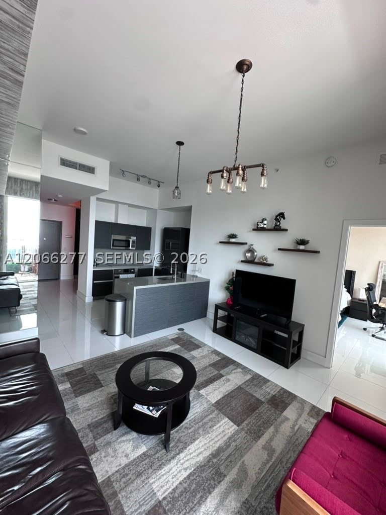 image The Bond on Brickell1