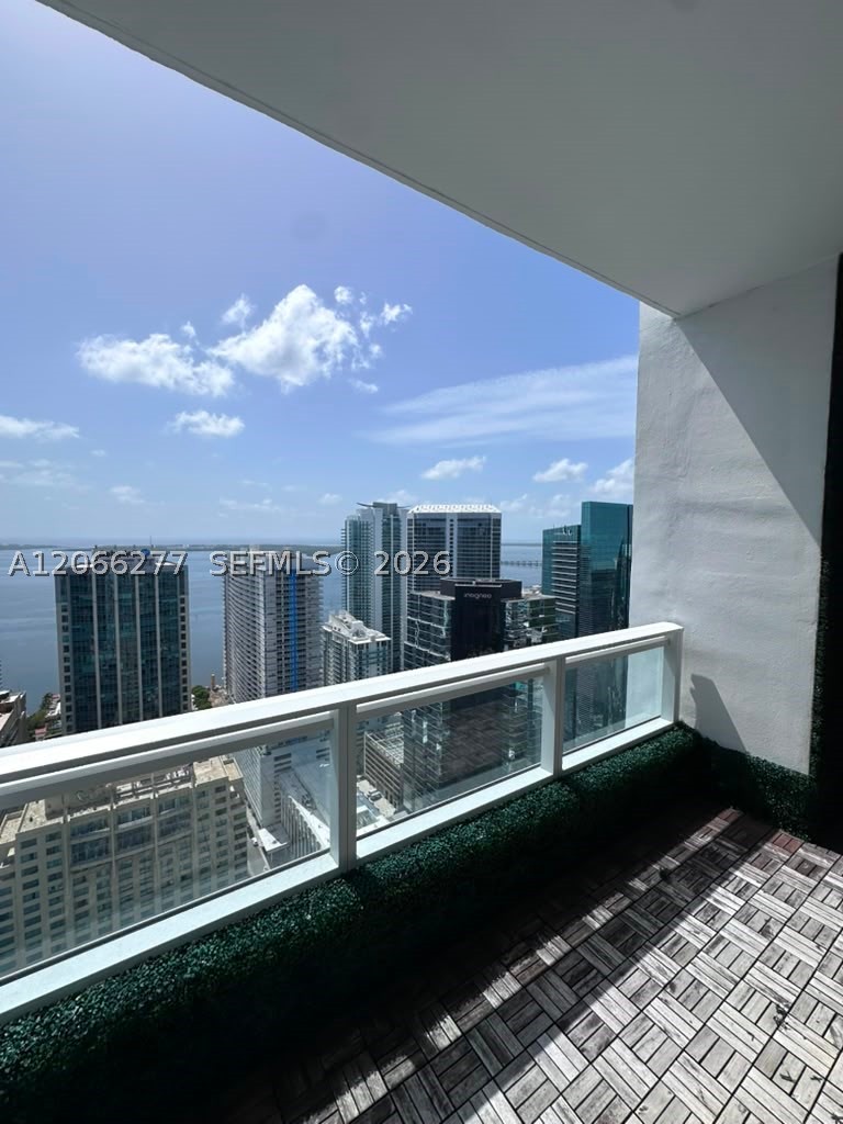 image The Bond on Brickell2
