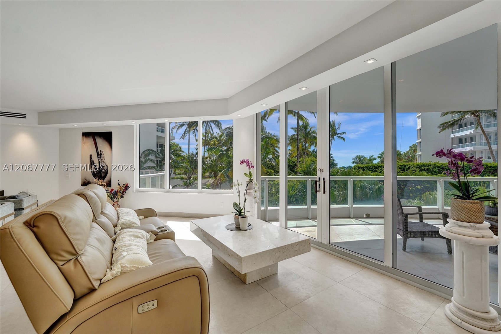 21200 Point Pl #403 Aventura, FL 33180