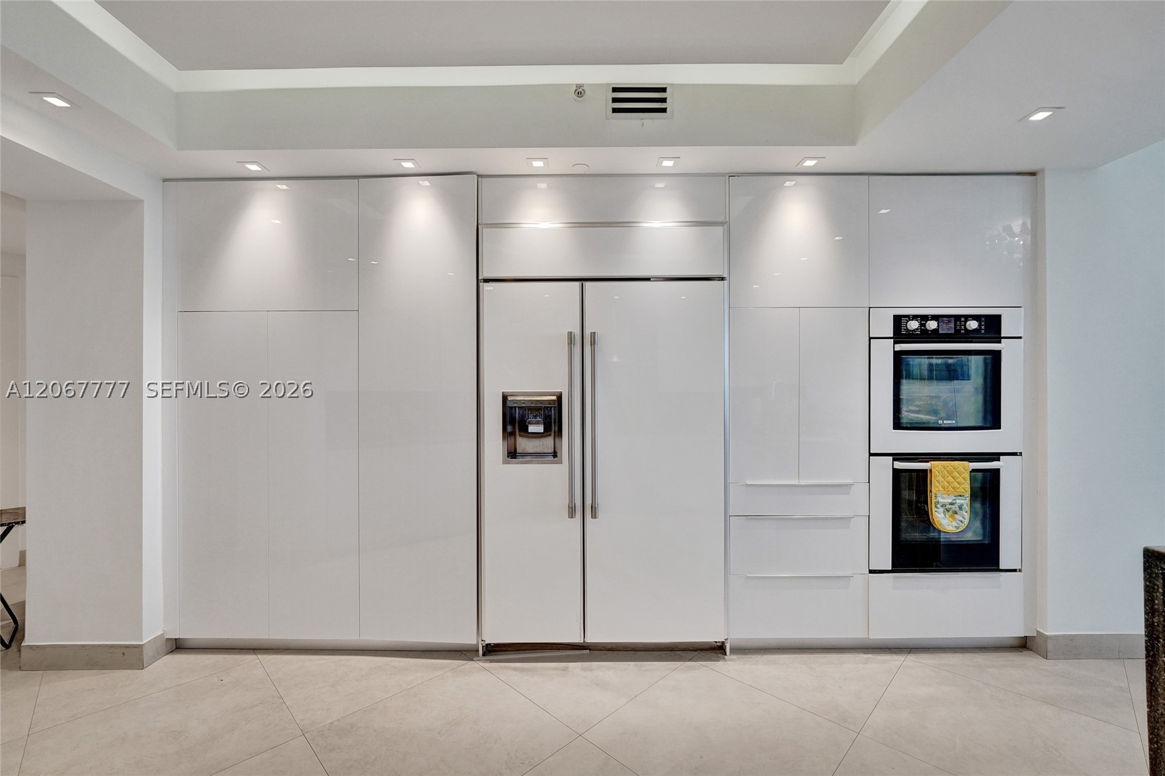 21200 Point Pl #403 Aventura, FL 33180
