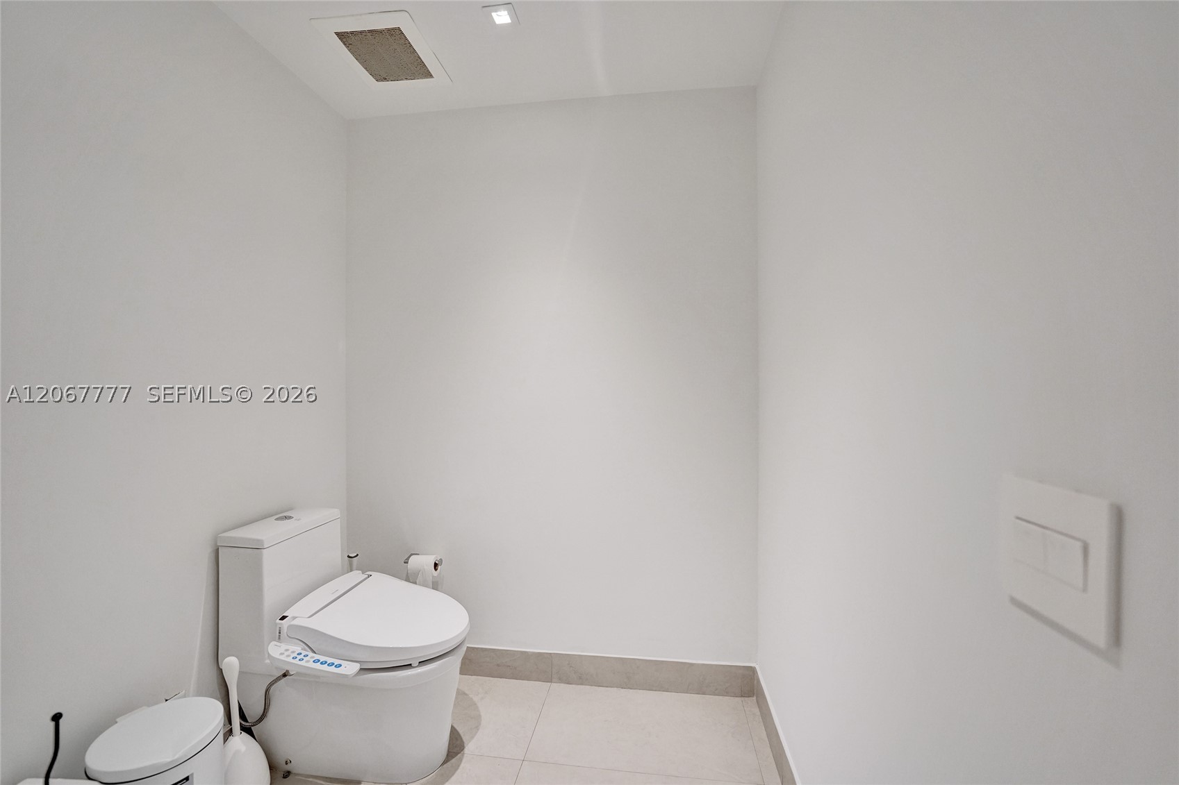 21200 Point Pl #403 Aventura, FL 33180