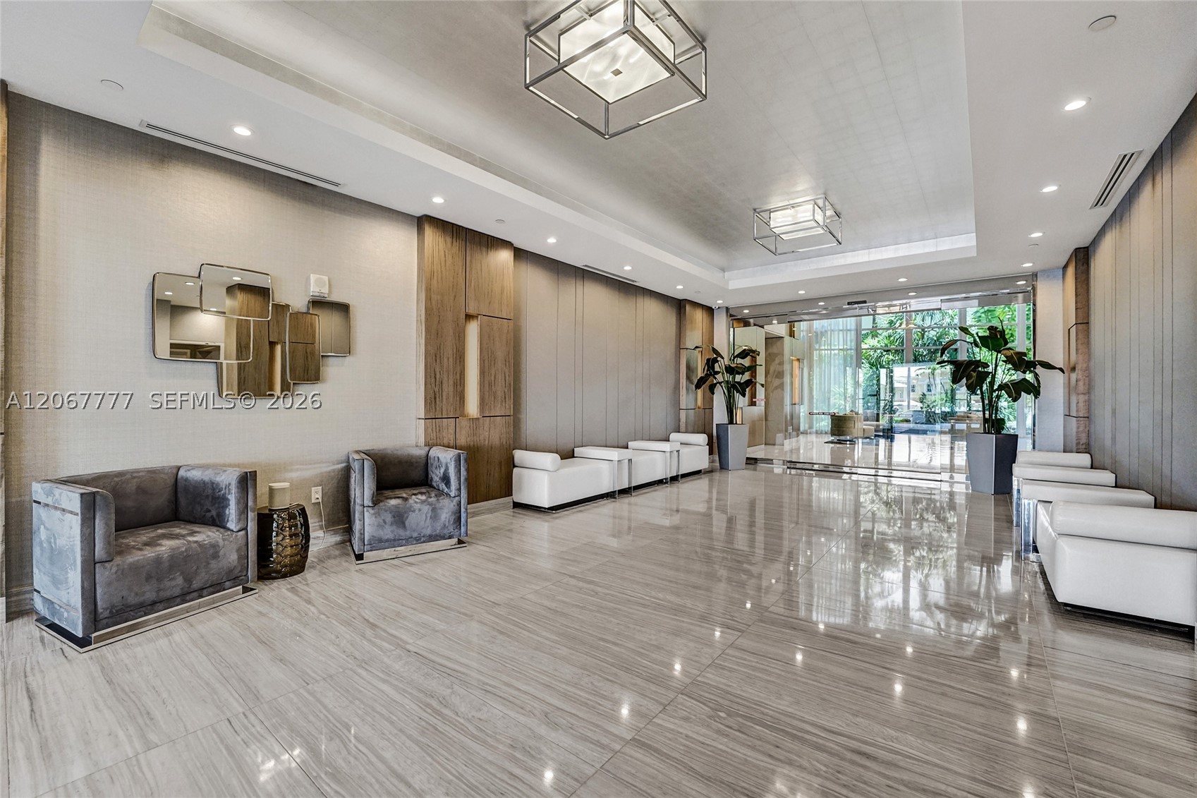 21200 Point Pl #403 Aventura, FL 33180