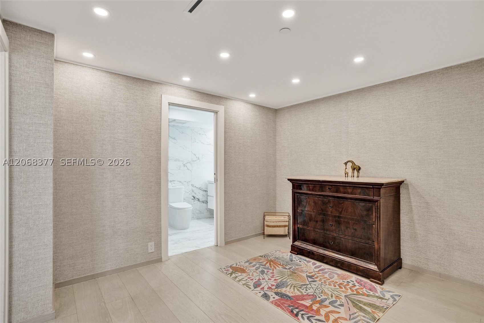 image Brickell Key One13