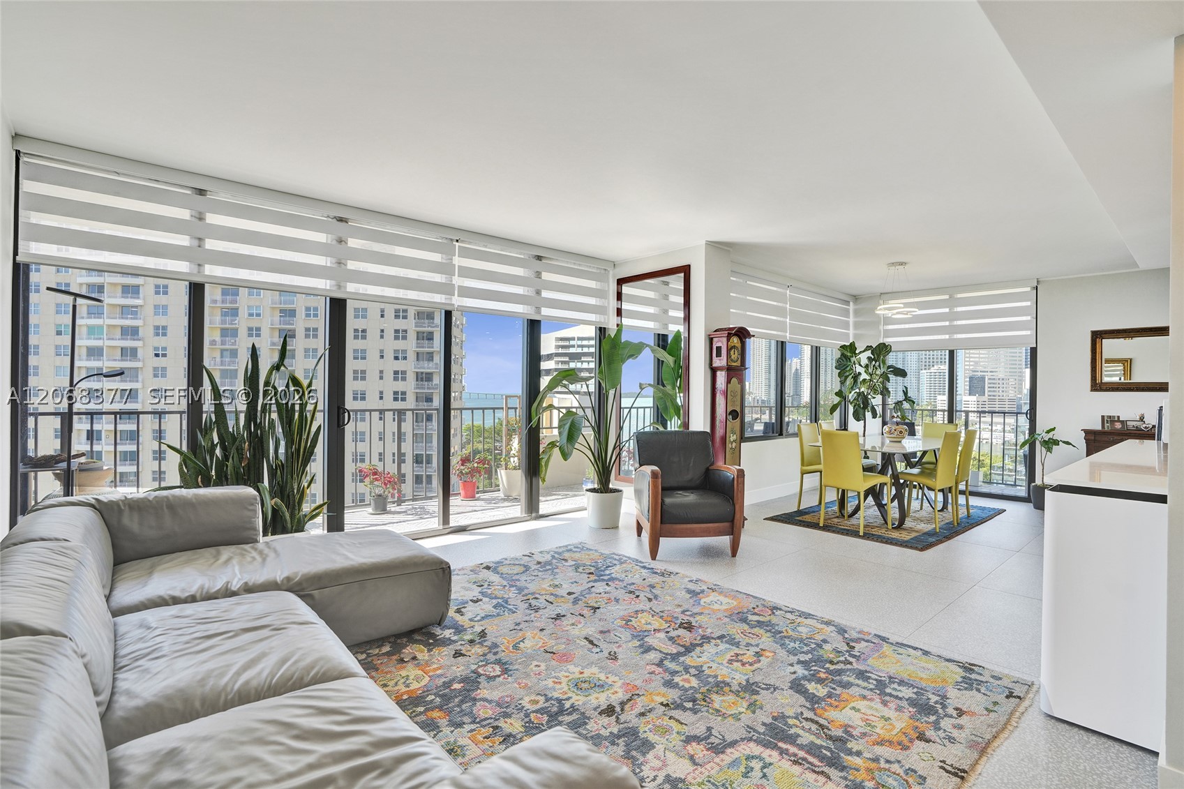 image Brickell Key One25