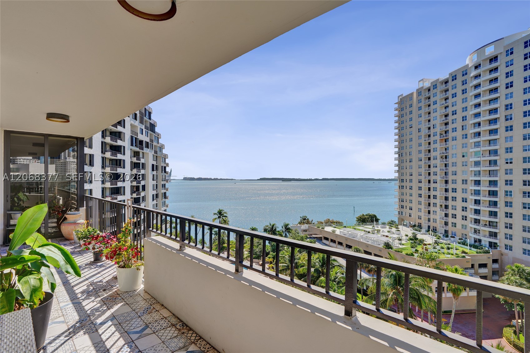 image Brickell Key One26