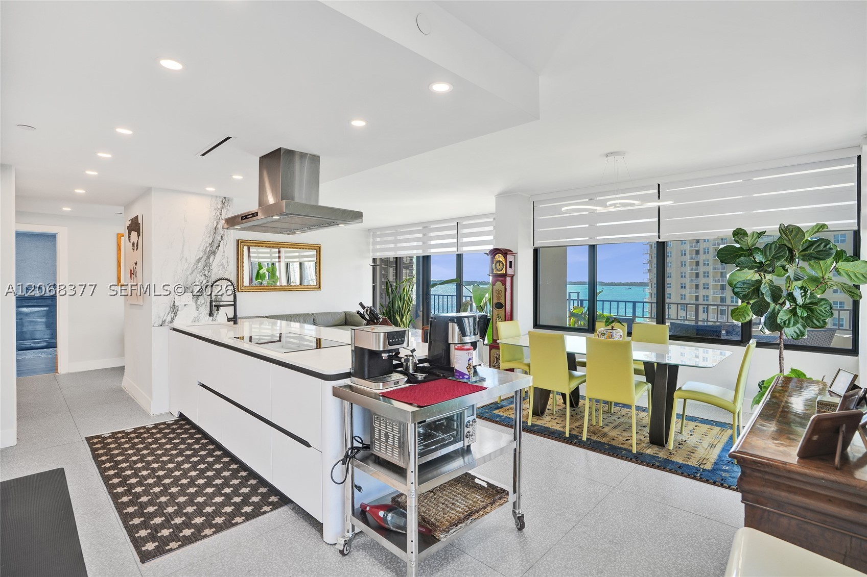 image Brickell Key One5