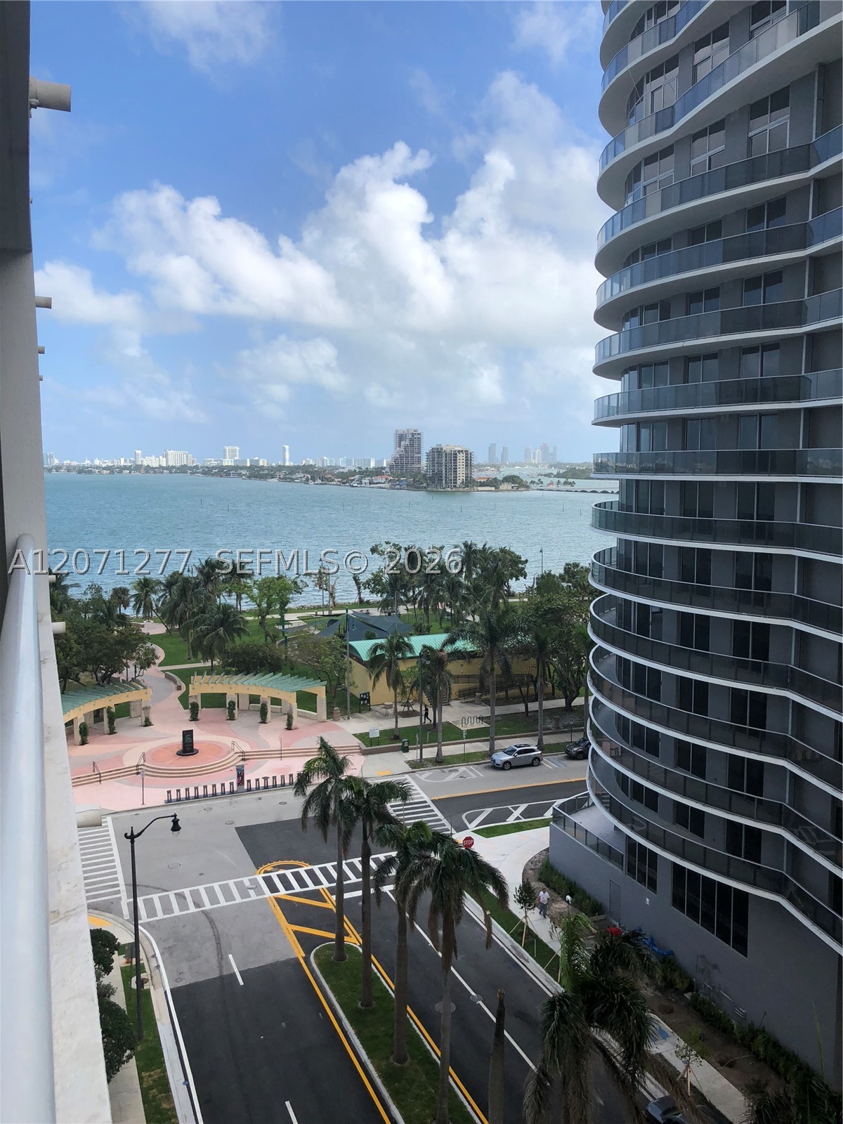 1800 N Bayshore Dr #814 Miami, FL 33132