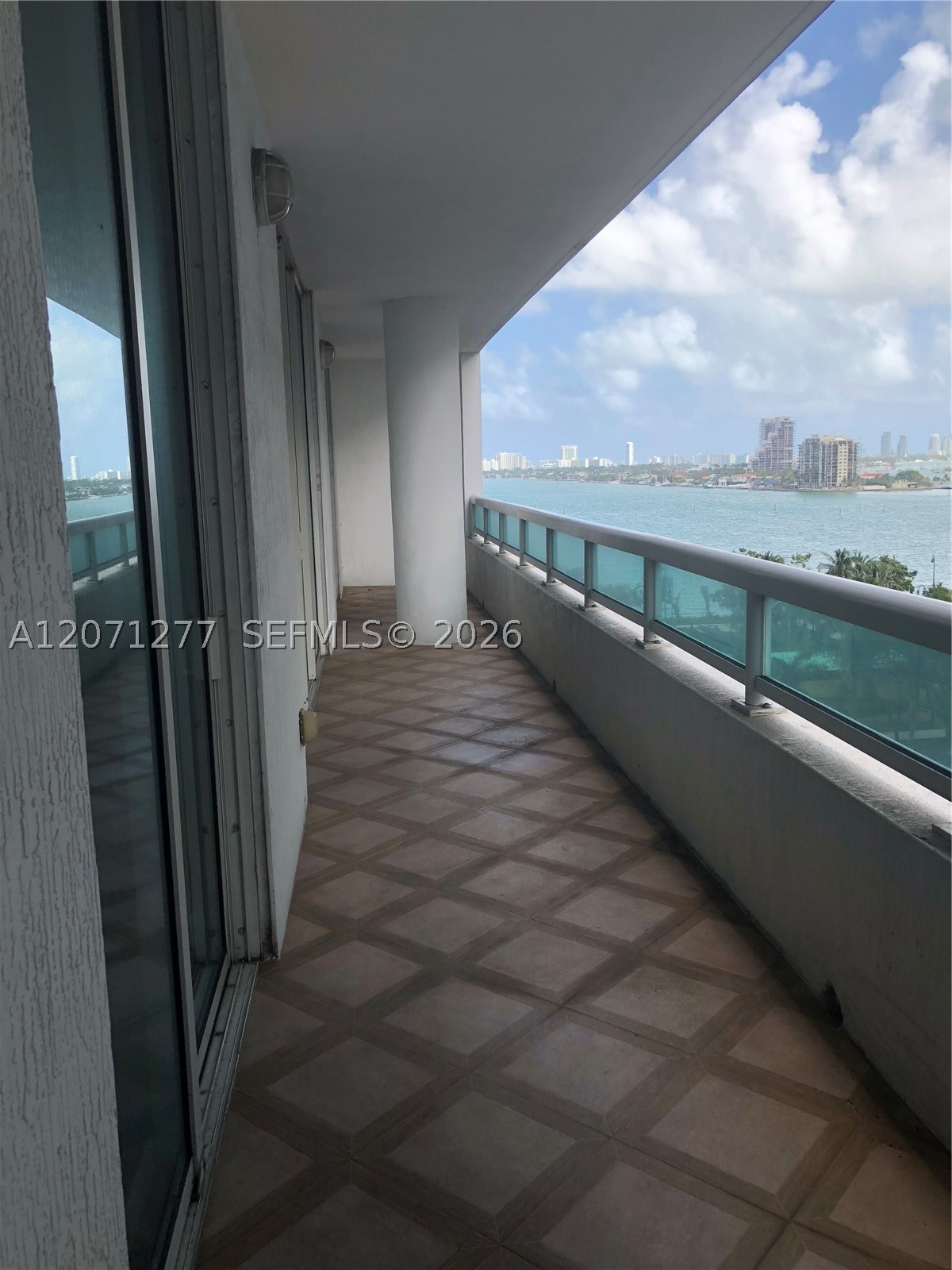 1800 N Bayshore Dr #814 Miami, FL 33132