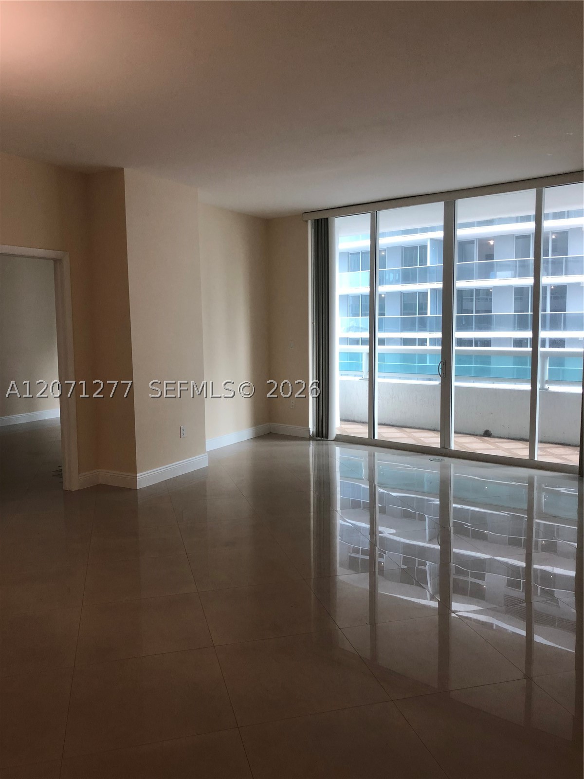 1800 N Bayshore Dr #814 Miami, FL 33132