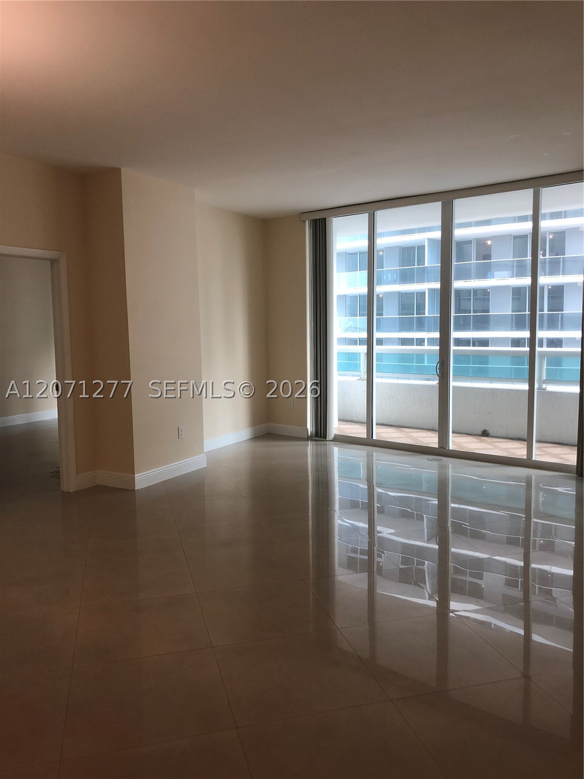 1800 N Bayshore Dr #814 Miami, FL 33132