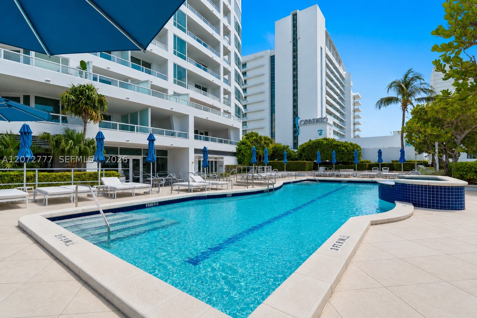 4401 Collins Ave #1115 Miami Beach, FL 33140