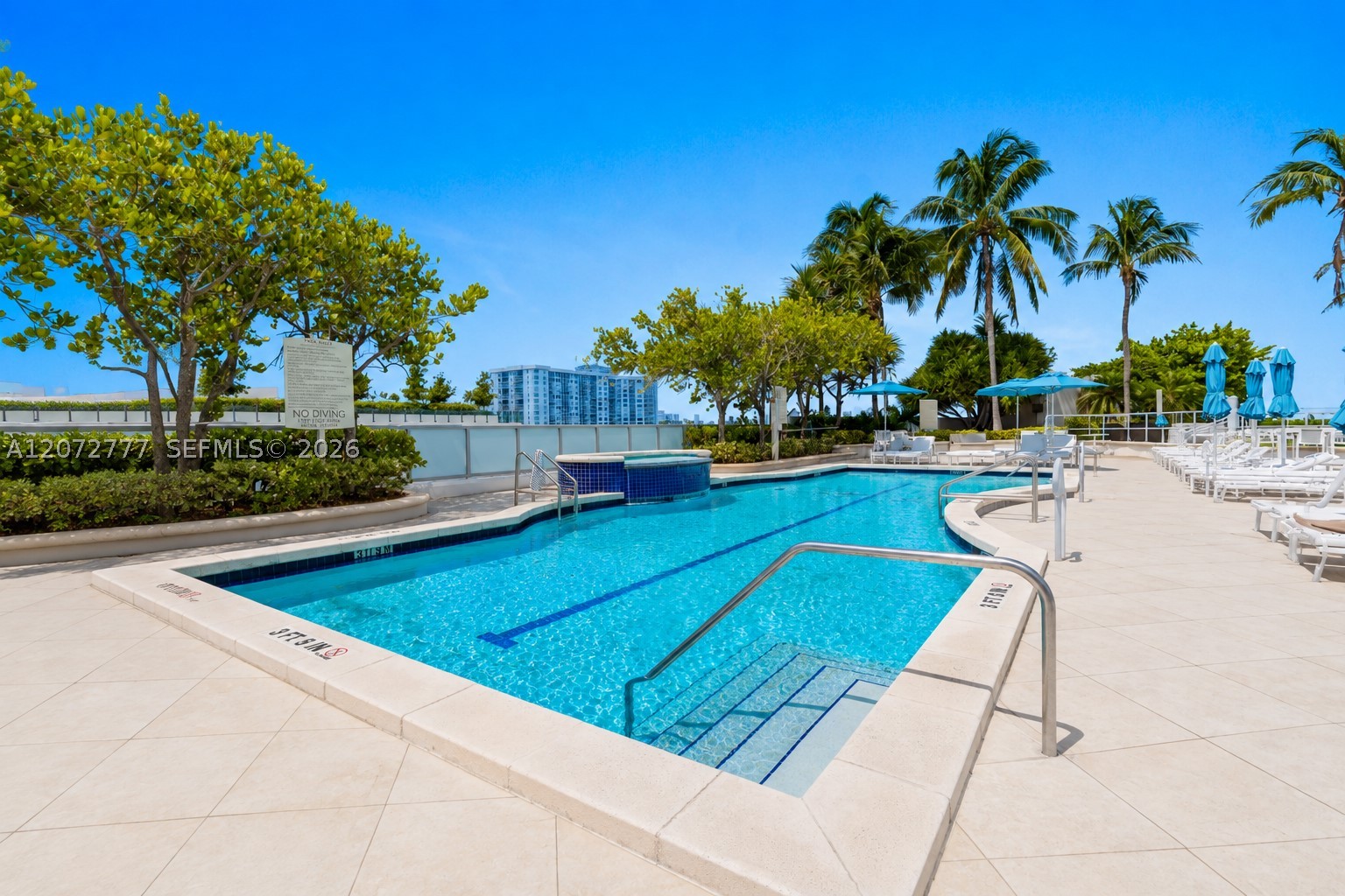 4401 Collins Ave #1115 Miami Beach, FL 33140