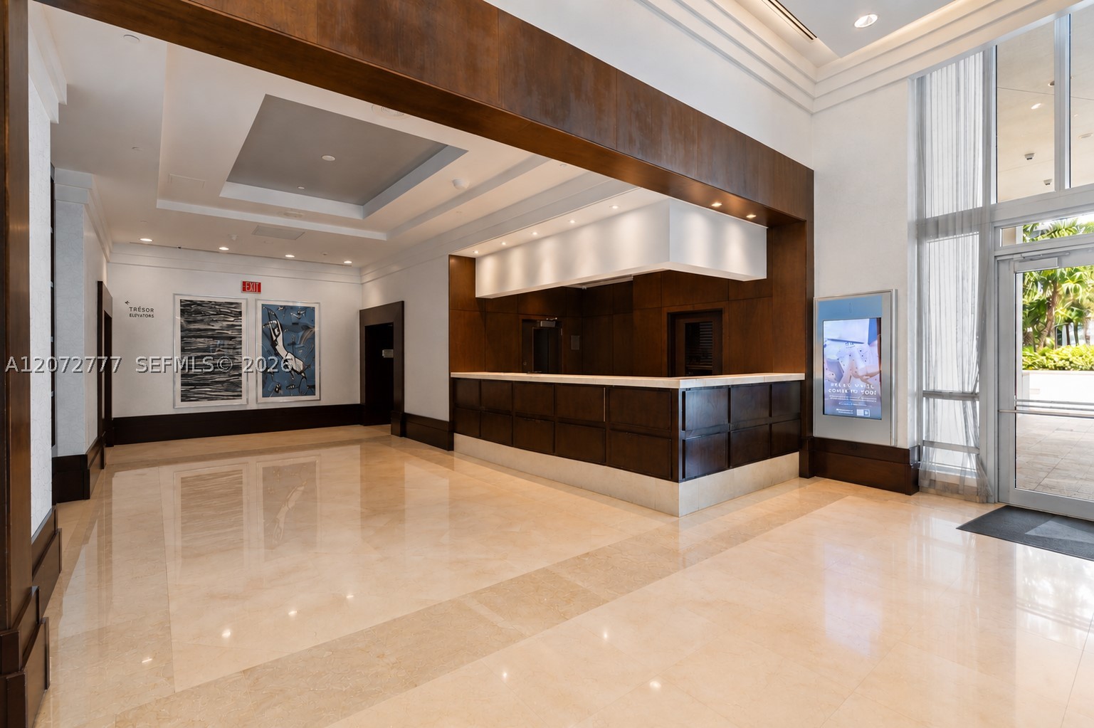 4401 Collins Ave #1115 Miami Beach, FL 33140