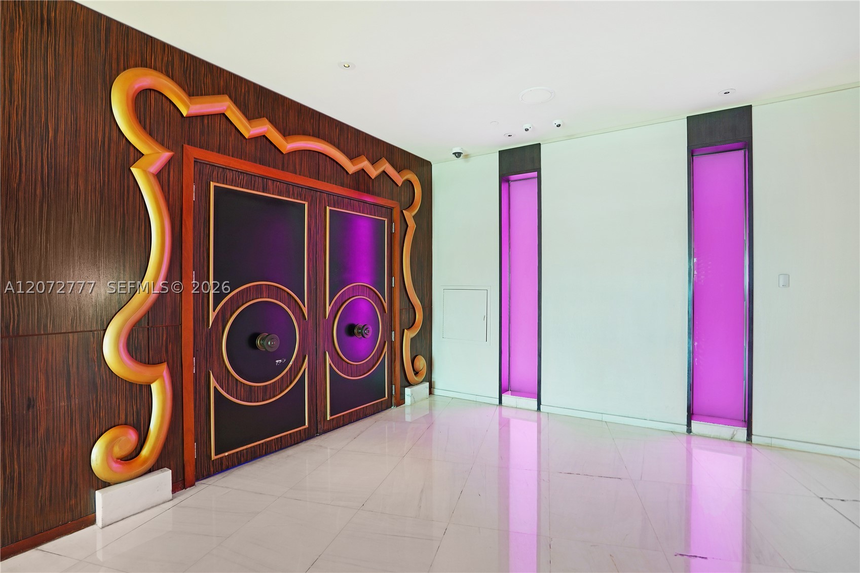 4401 Collins Ave #1115 Miami Beach, FL 33140