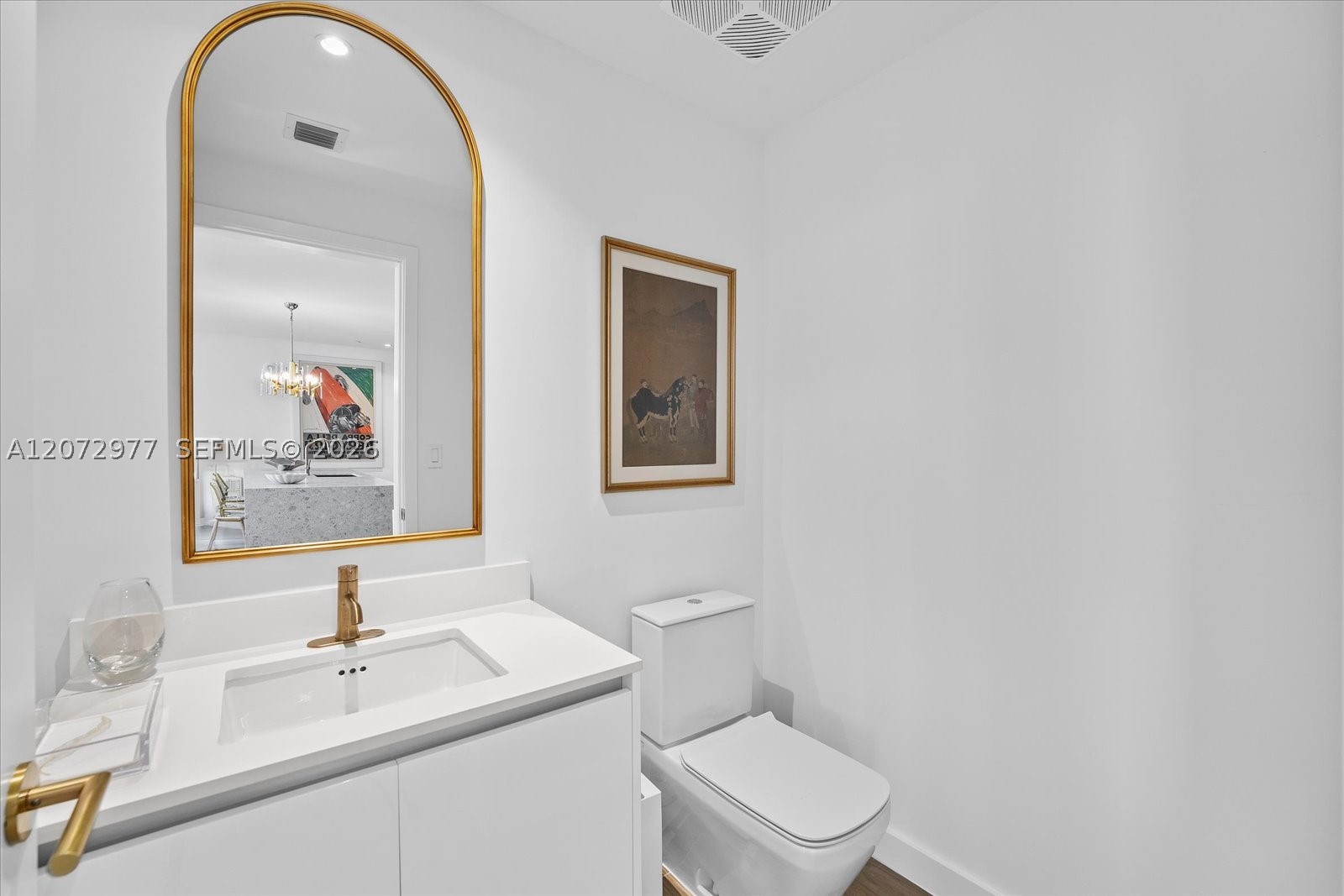2678 Tigertail Ave #1508 Miami, FL 33133