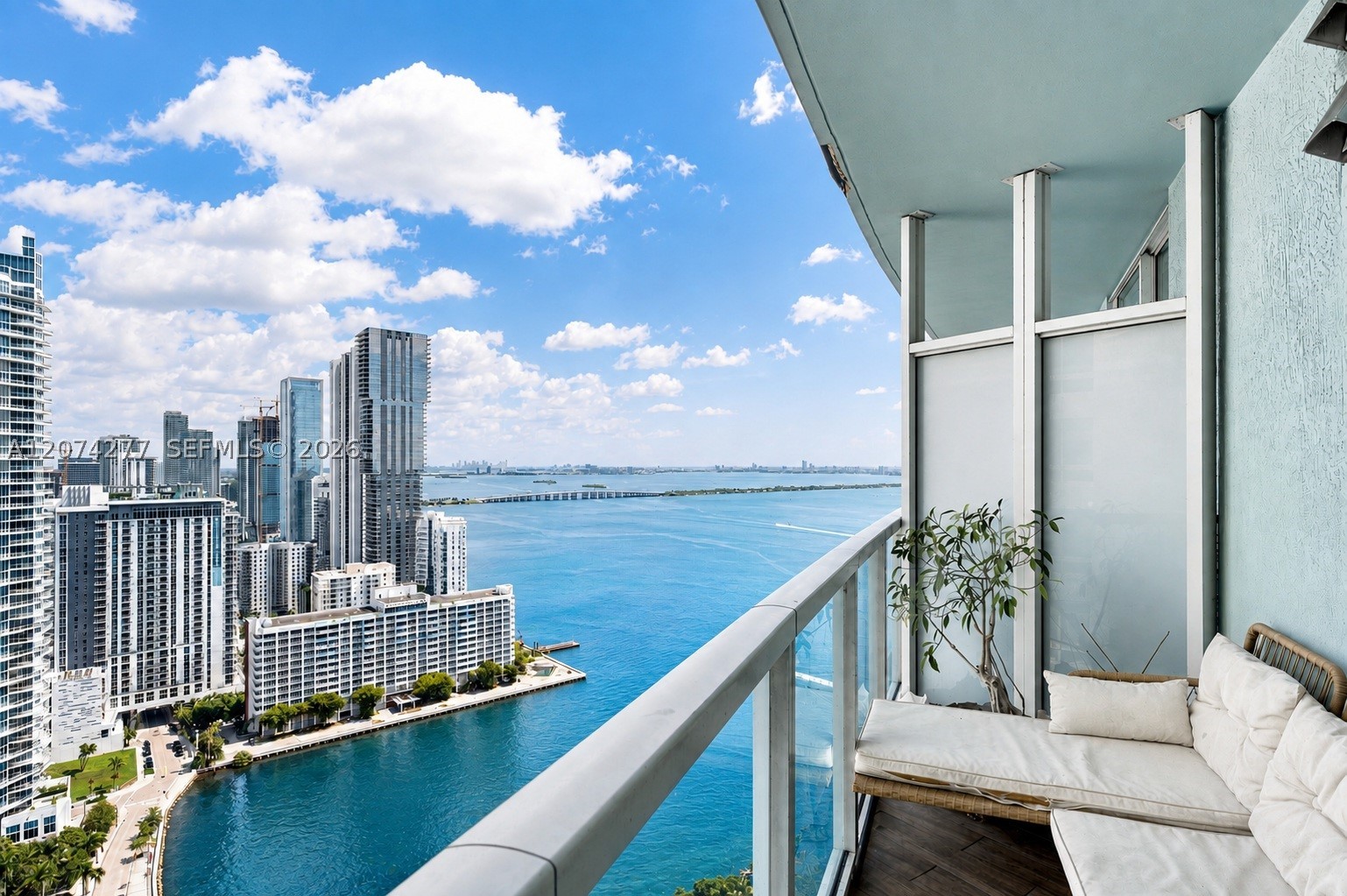 1900 N Bayshore Dr #3508