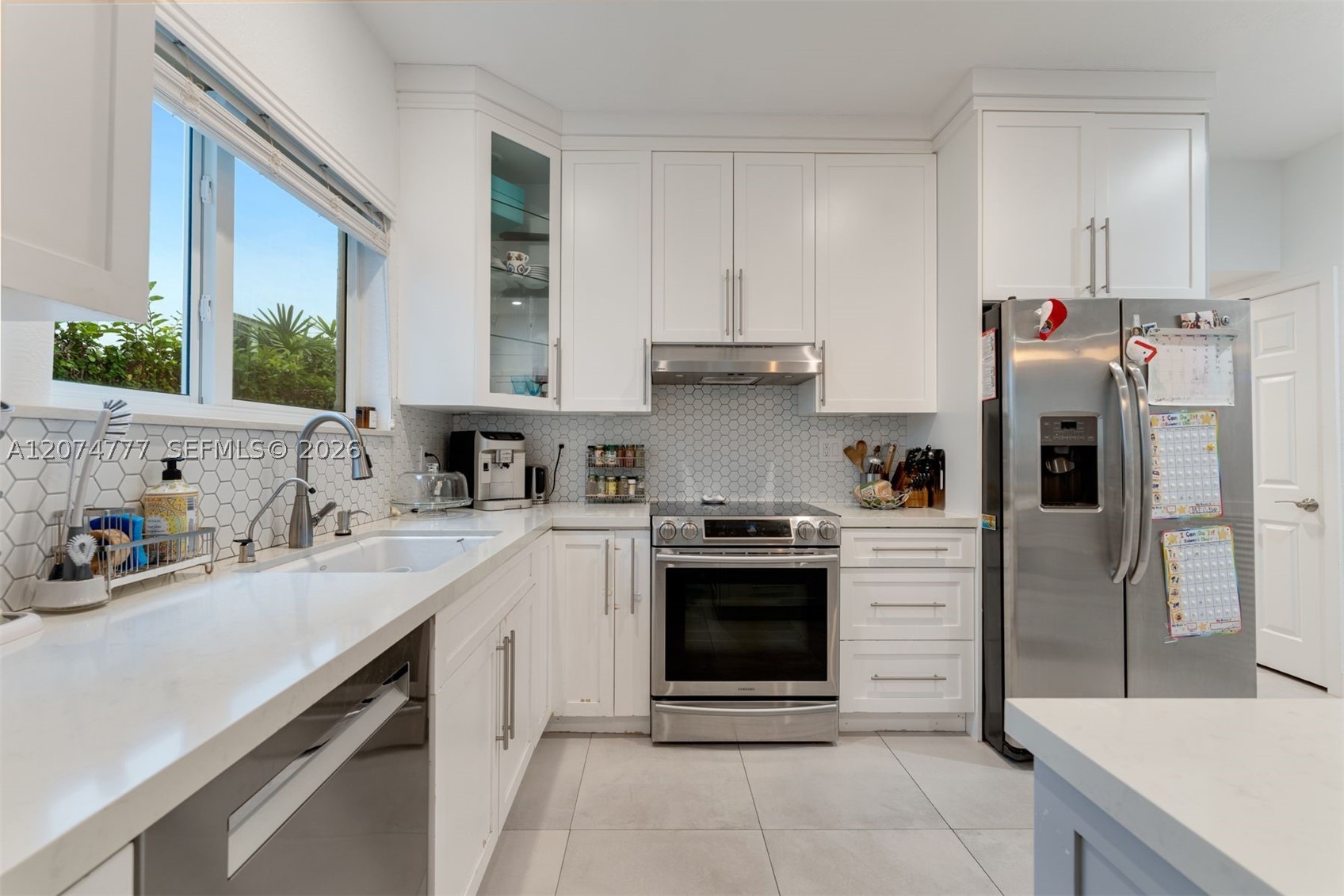 3068 Shipping Ave Coconut Grove, FL 33133