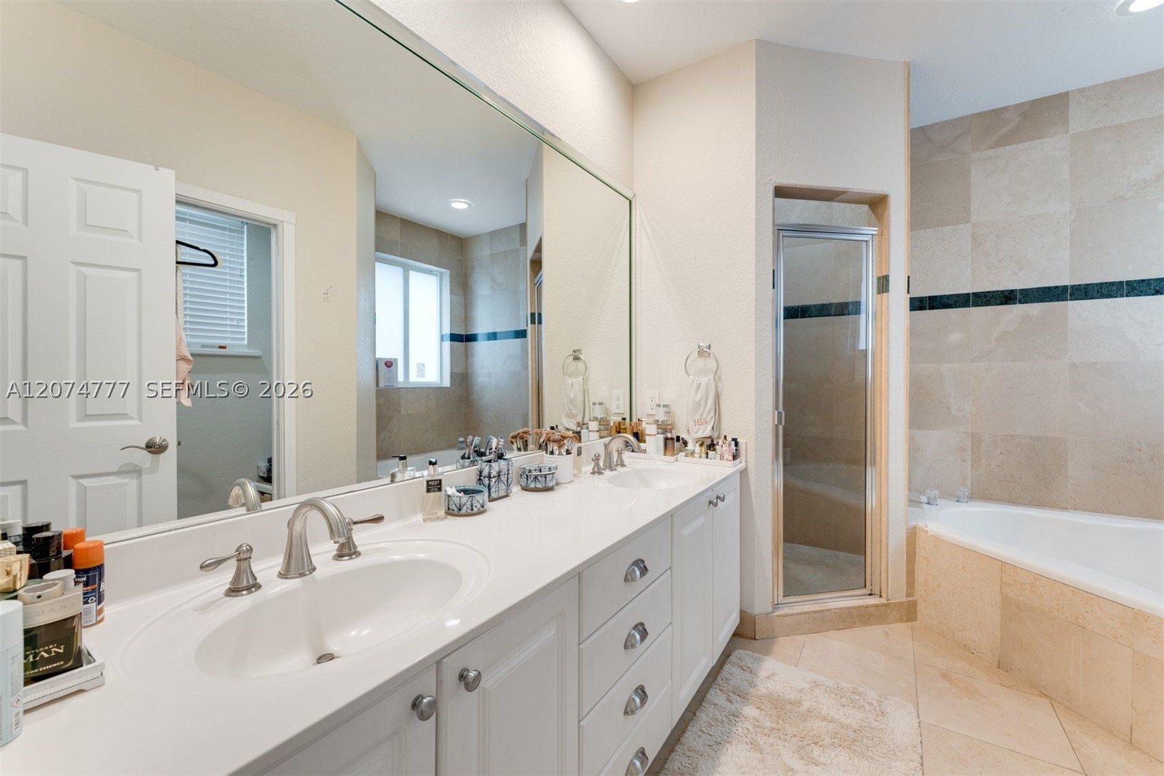 3068 Shipping Ave Coconut Grove, FL 33133