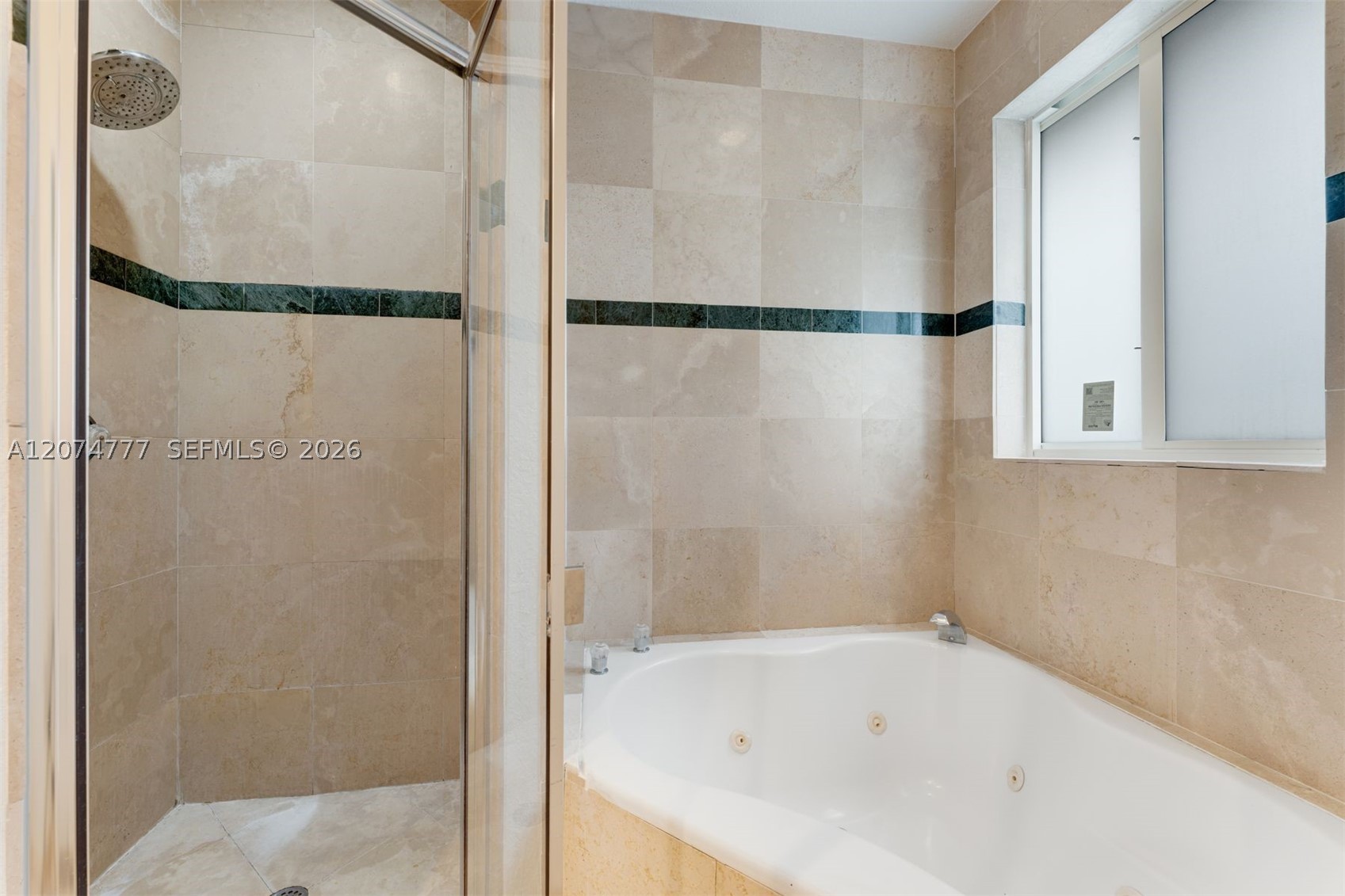 3068 Shipping Ave Coconut Grove, FL 33133