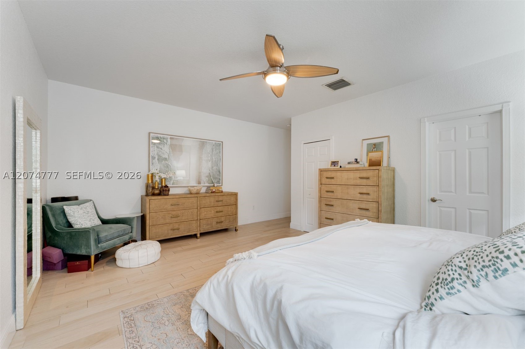3068 Shipping Ave Coconut Grove, FL 33133