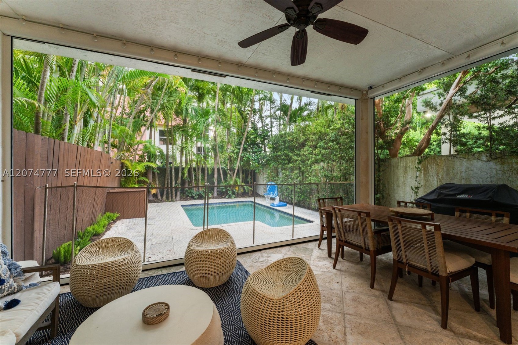 3068 Shipping Ave Coconut Grove, FL 33133
