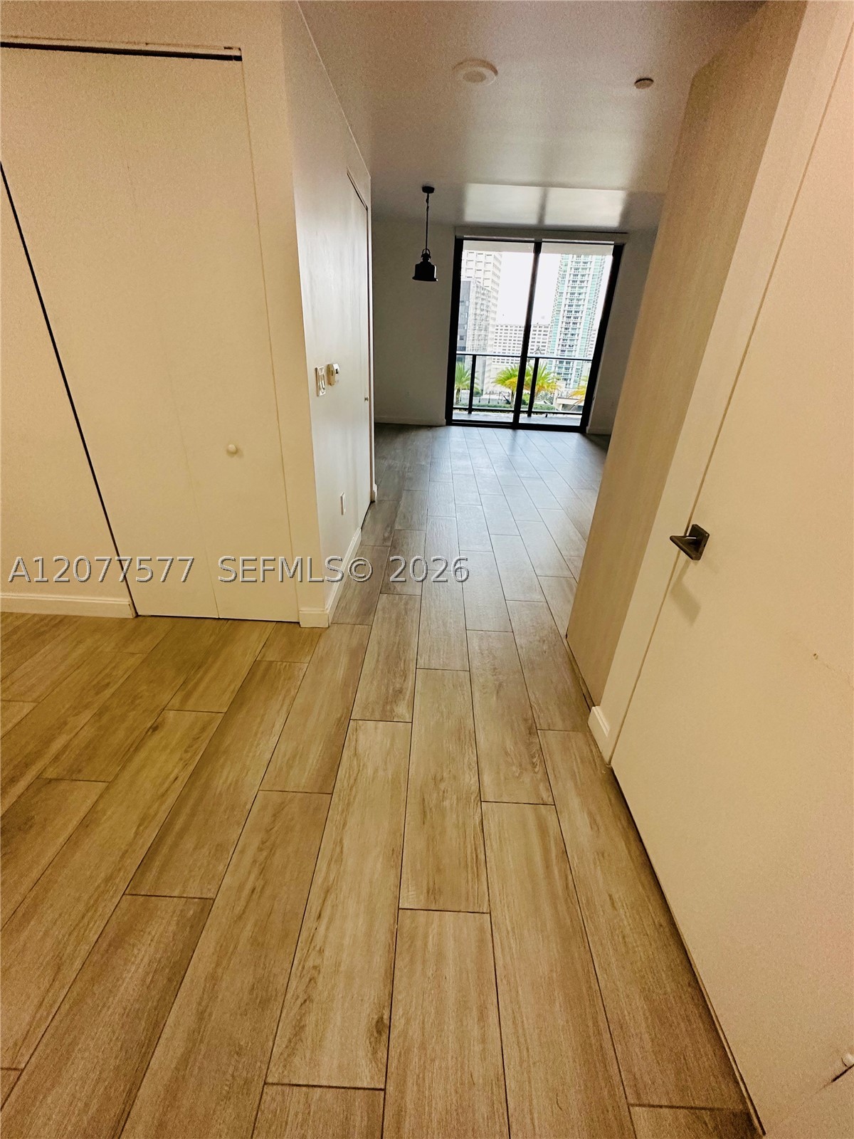 image Brickell Heights East14