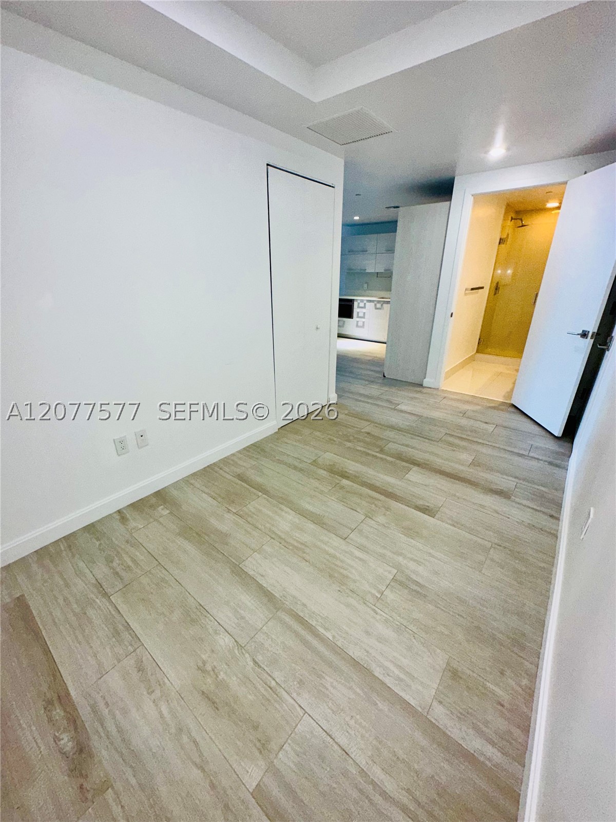 image Brickell Heights East16