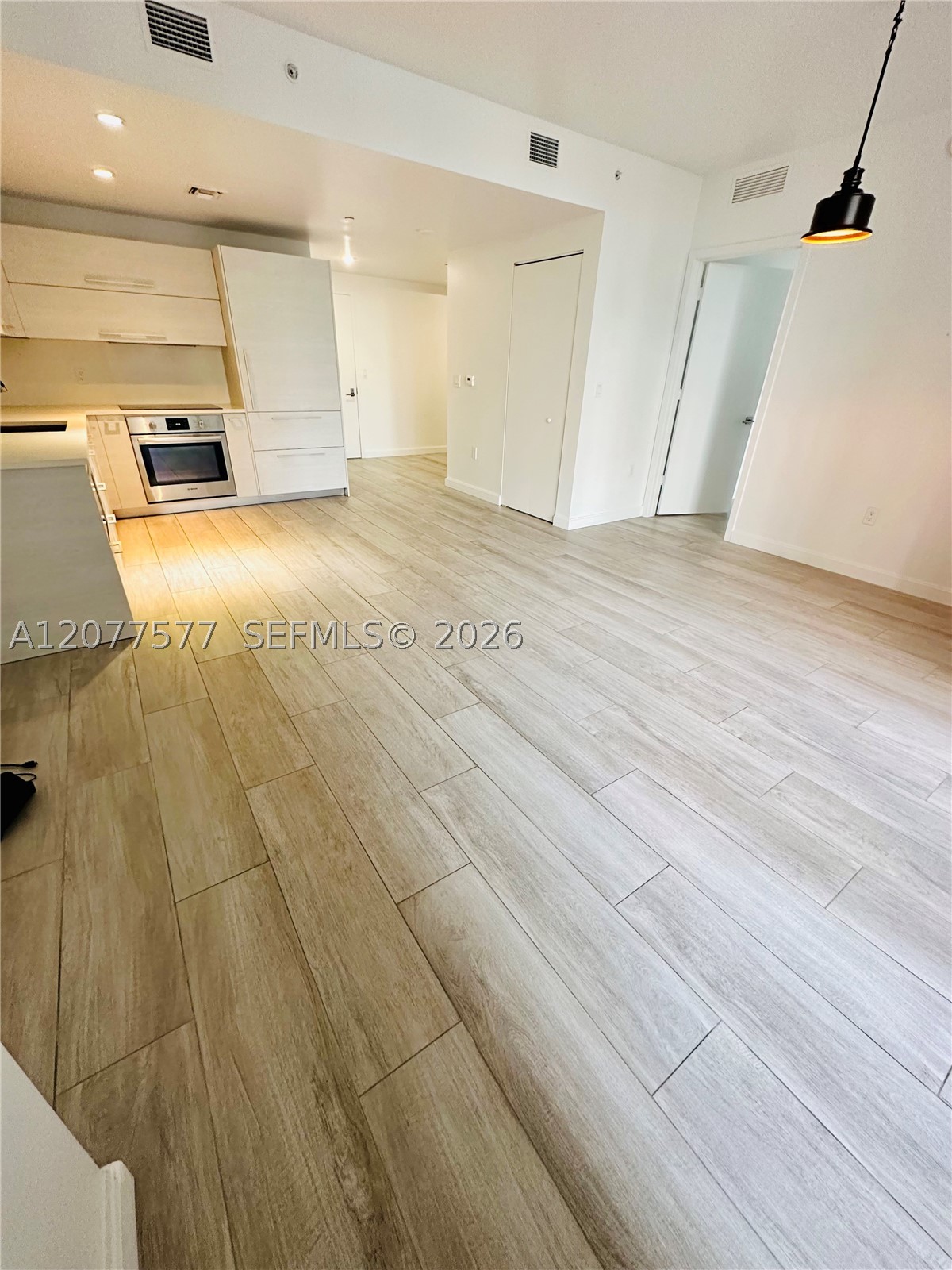 image Brickell Heights East5