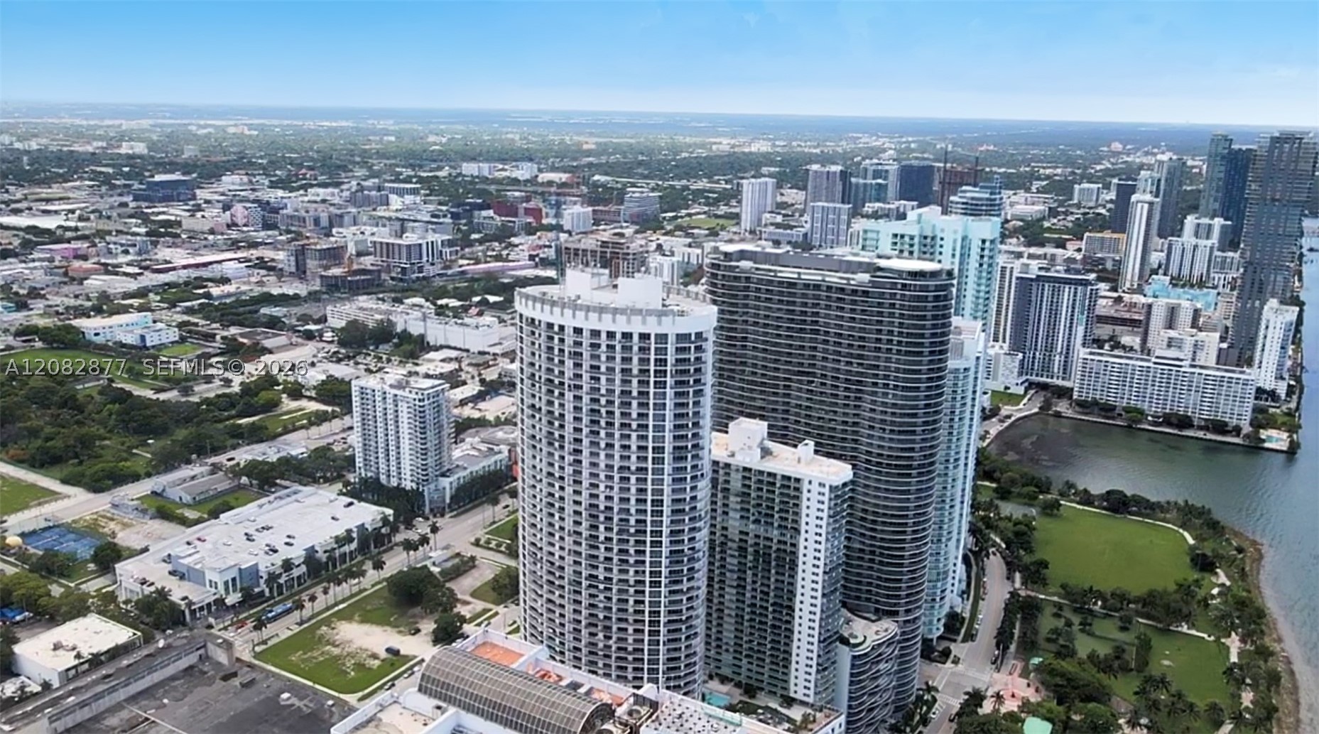 image Opera Tower24