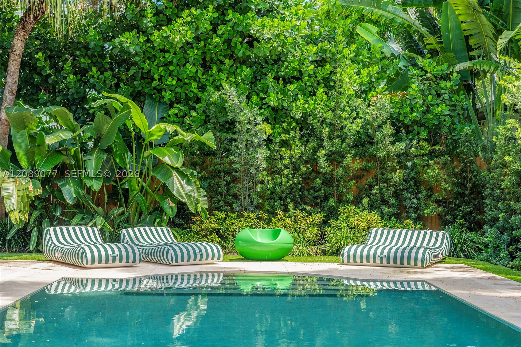 110 Venetian Way Miami Beach, FL 33139