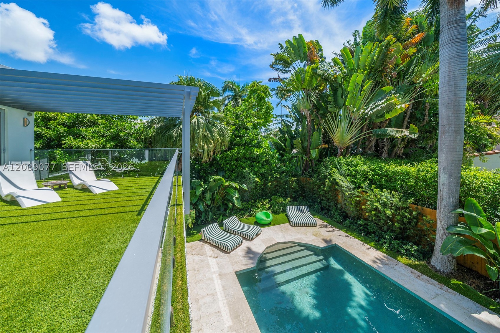 110 Venetian Way Miami Beach, FL 33139