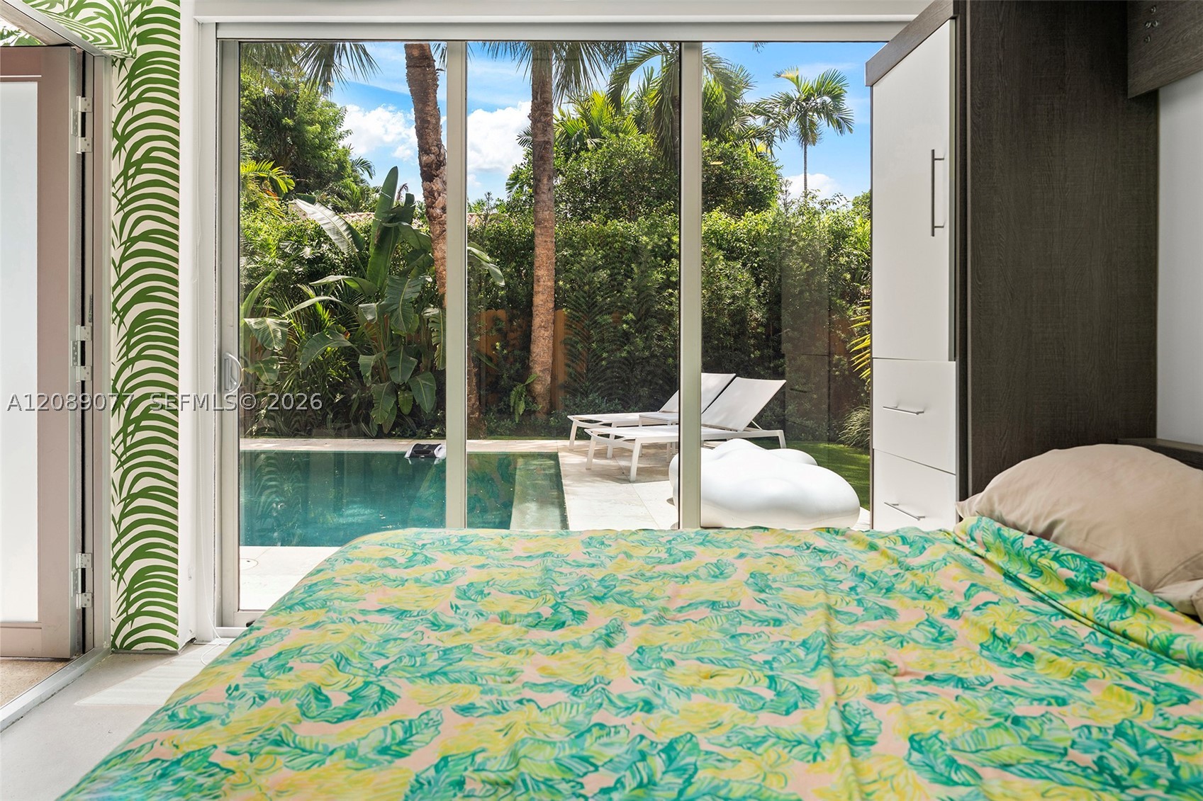 110 Venetian Way Miami Beach, FL 33139