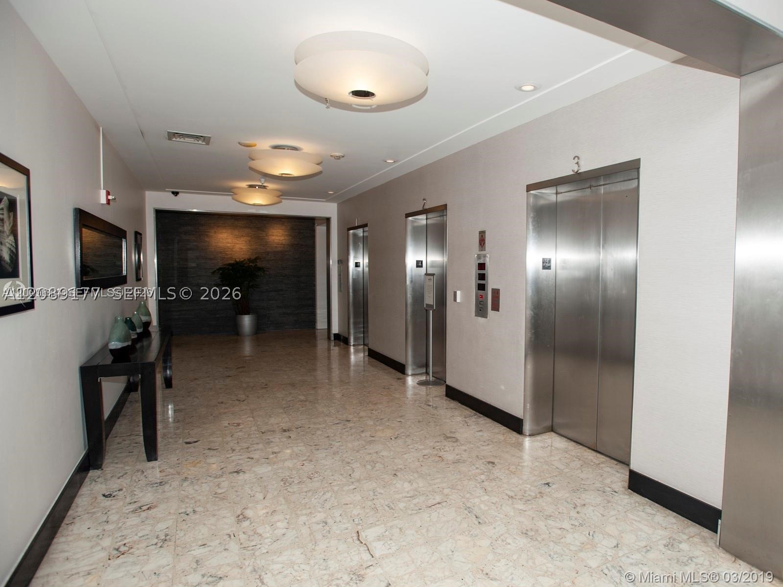 image Mirador 1200 (North Tower)16