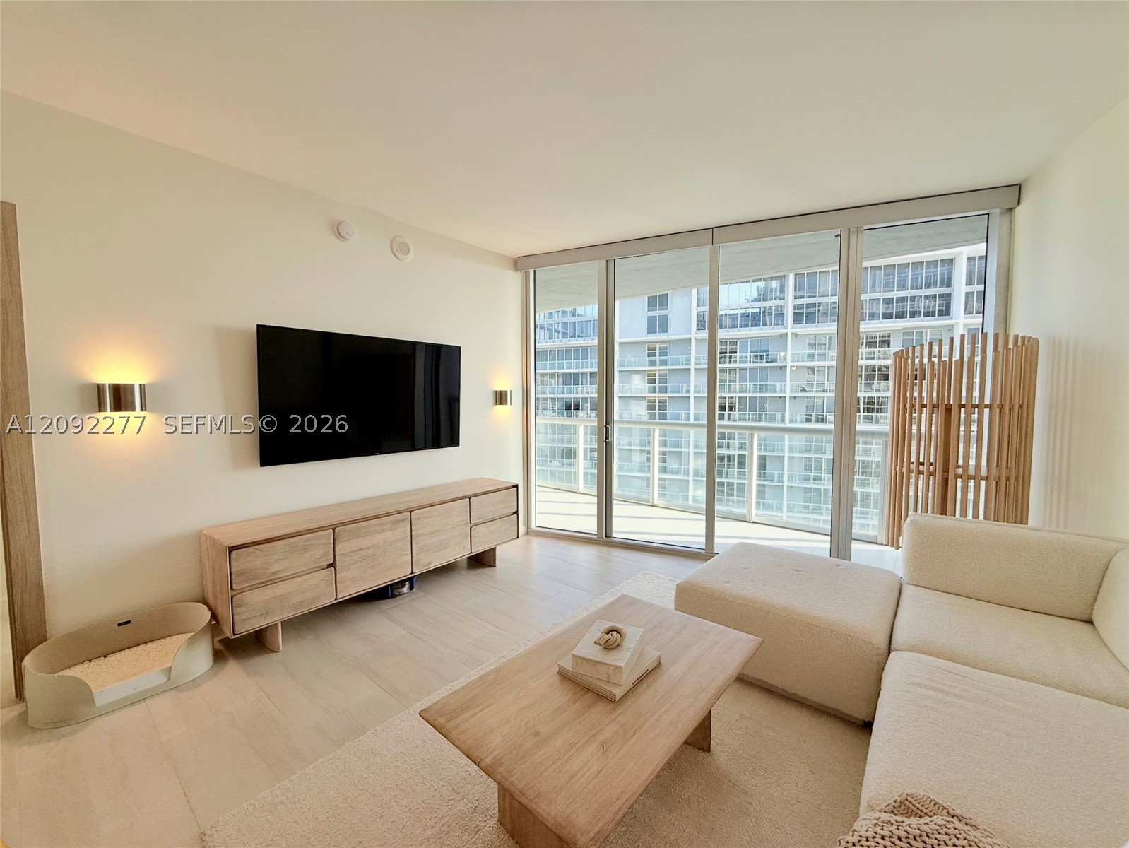 image Icon Brickell II11