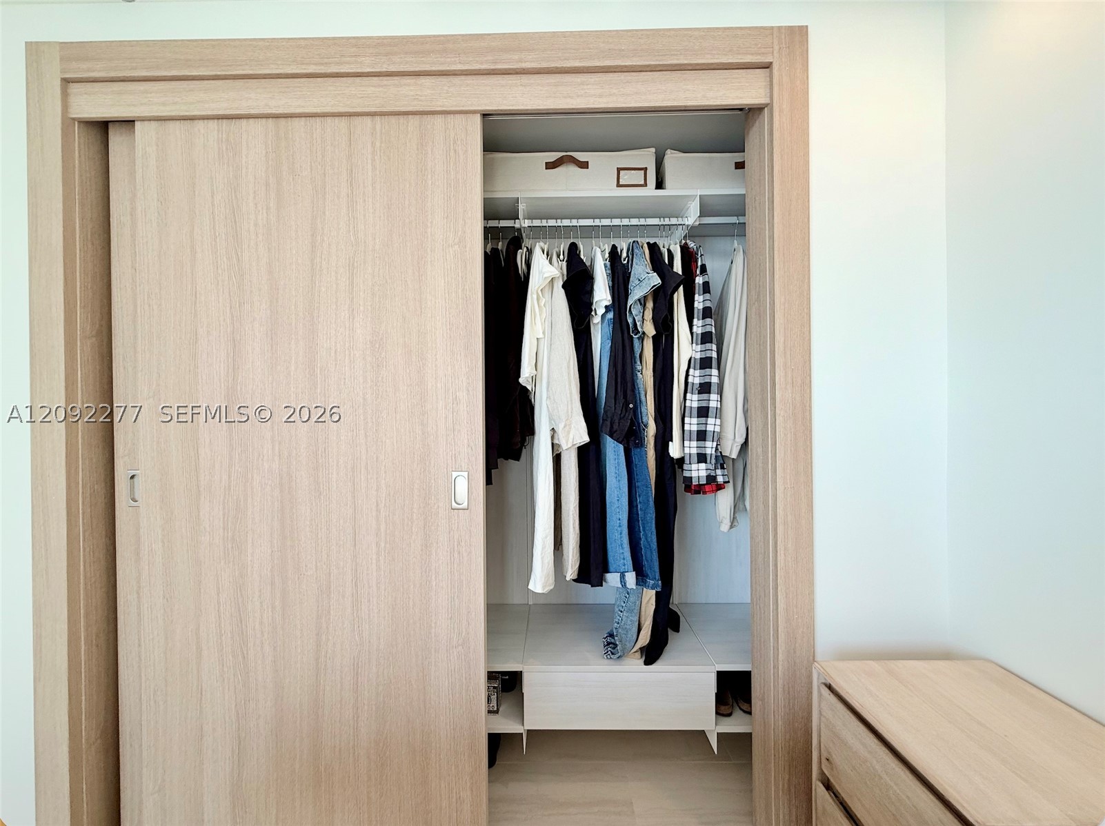 image Icon Brickell II18