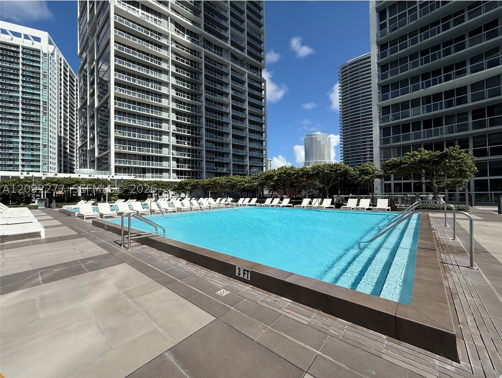 image Icon Brickell II28