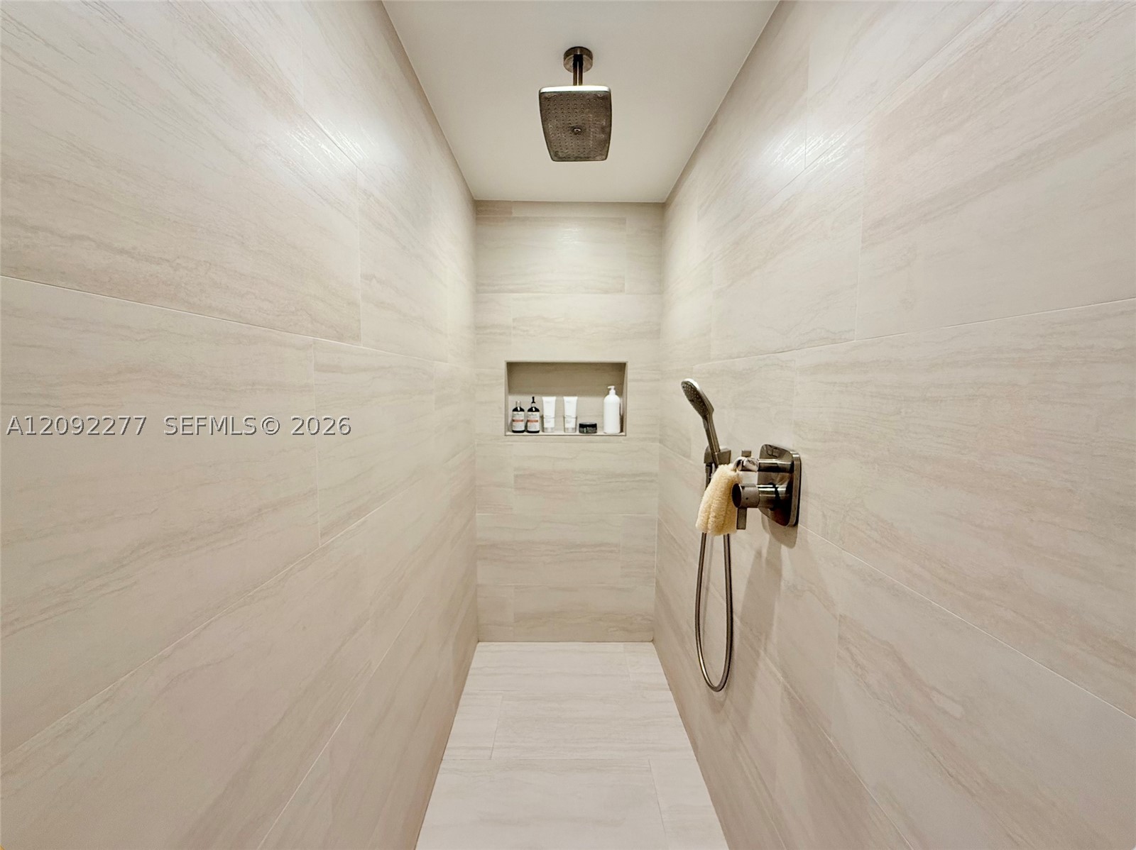 image Icon Brickell II7
