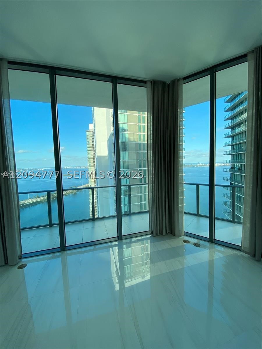image Paraiso Bayviews9