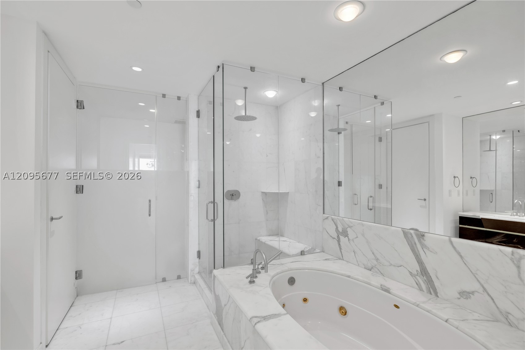 2627 S Bayshore Dr #1905 Coconut Grove, FL 33133