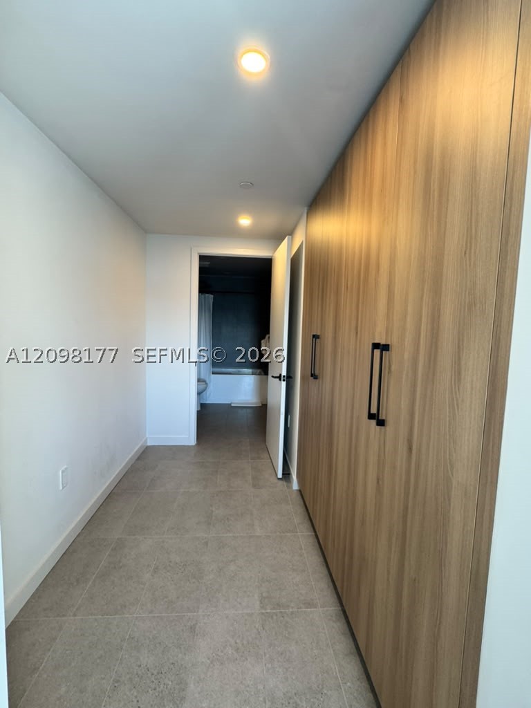 121 NE 5th St #1913 Miami, FL 33132