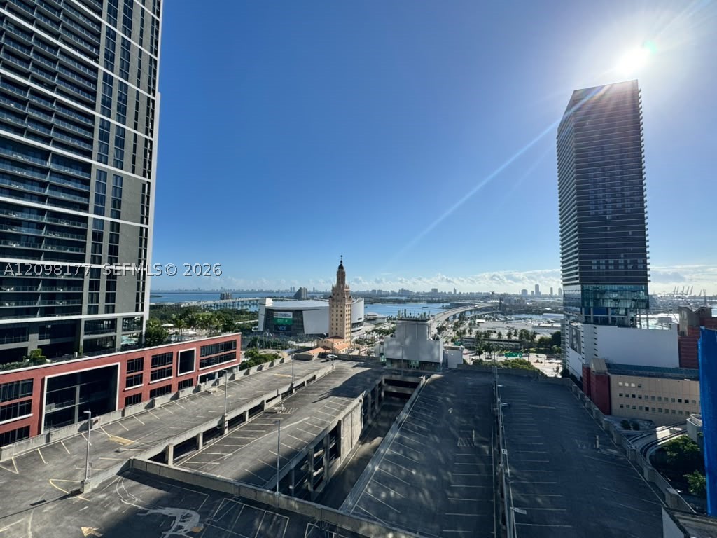 121 NE 5th St #1913 Miami, FL 33132