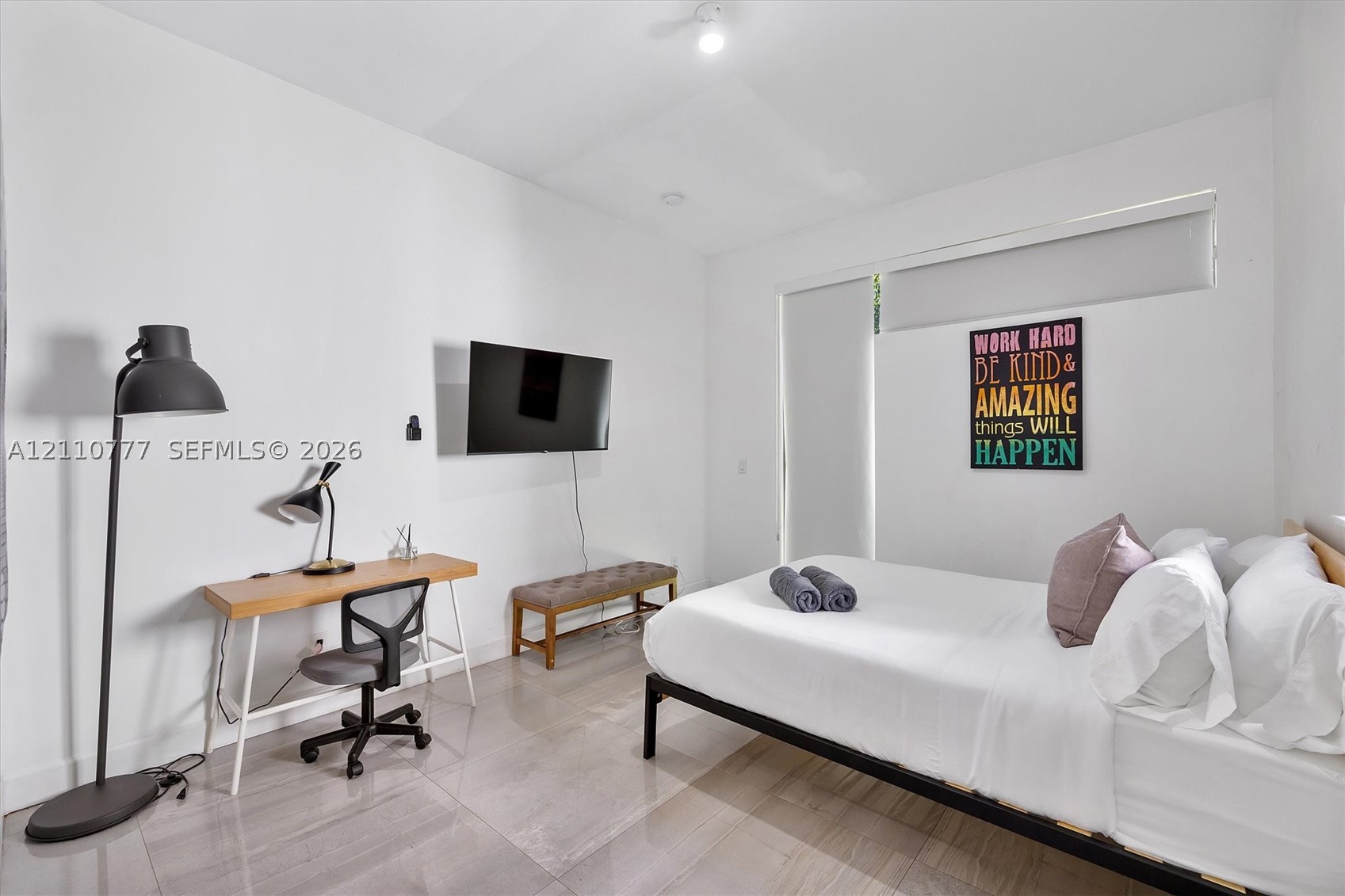 4484 SW 26th Ave Fort Lauderdale, FL 33312