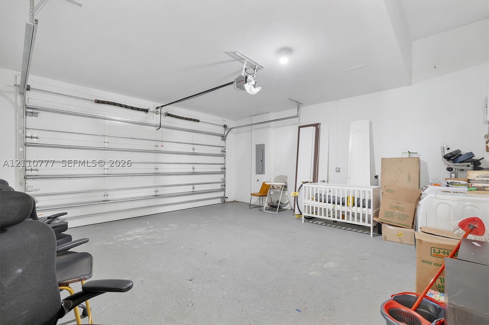 4484 SW 26th Ave Fort Lauderdale, FL 33312