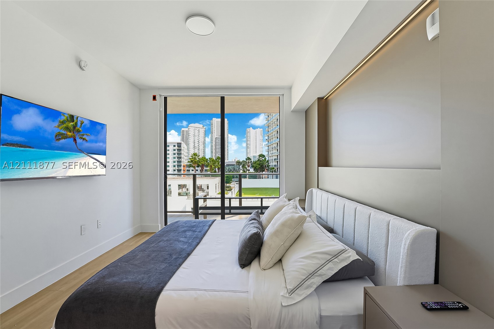 90 NE 32nd St #810 Miami, FL 33137