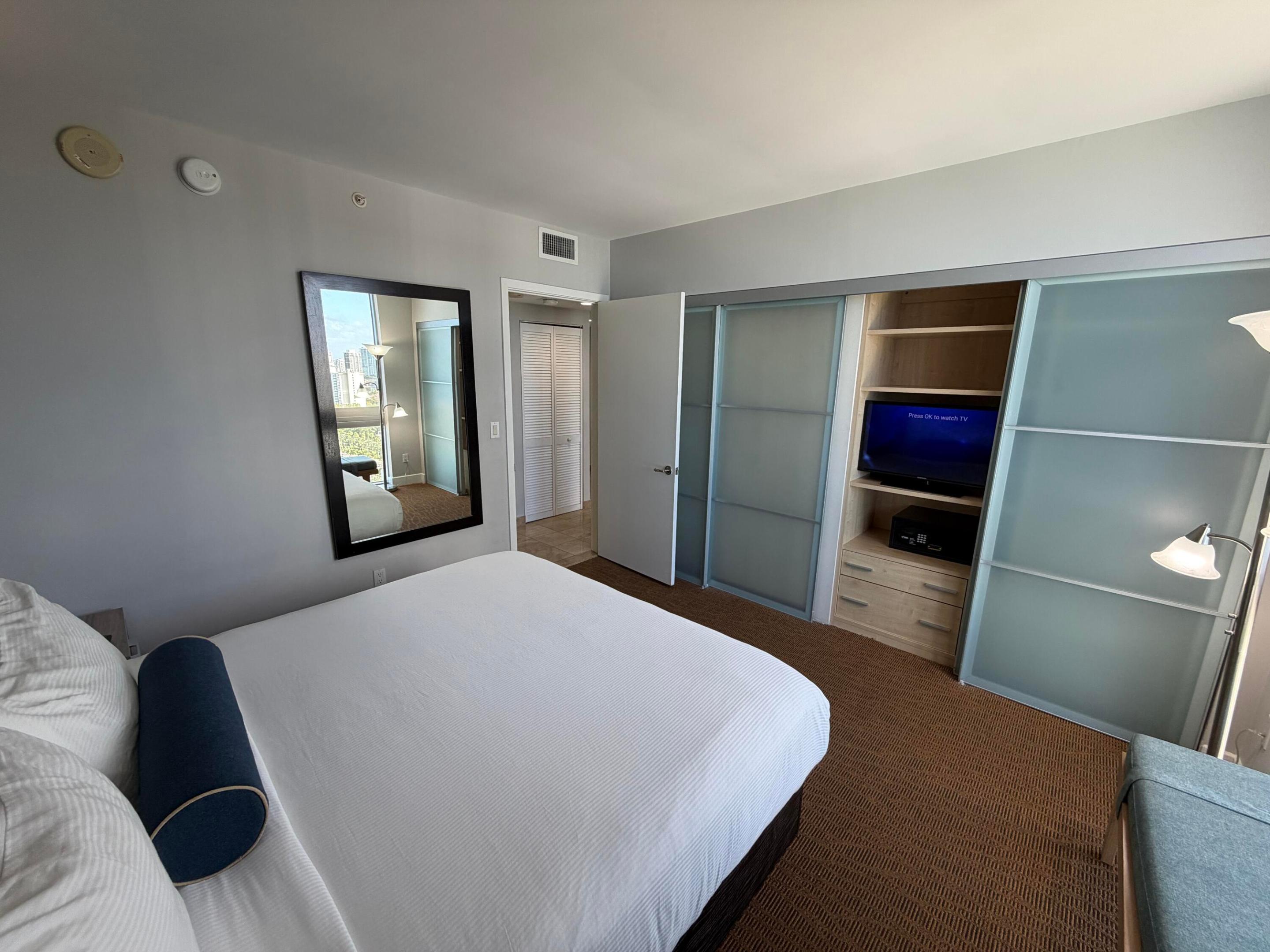 18683 Collins #2303 Sunny Isles Beach, FL 33160