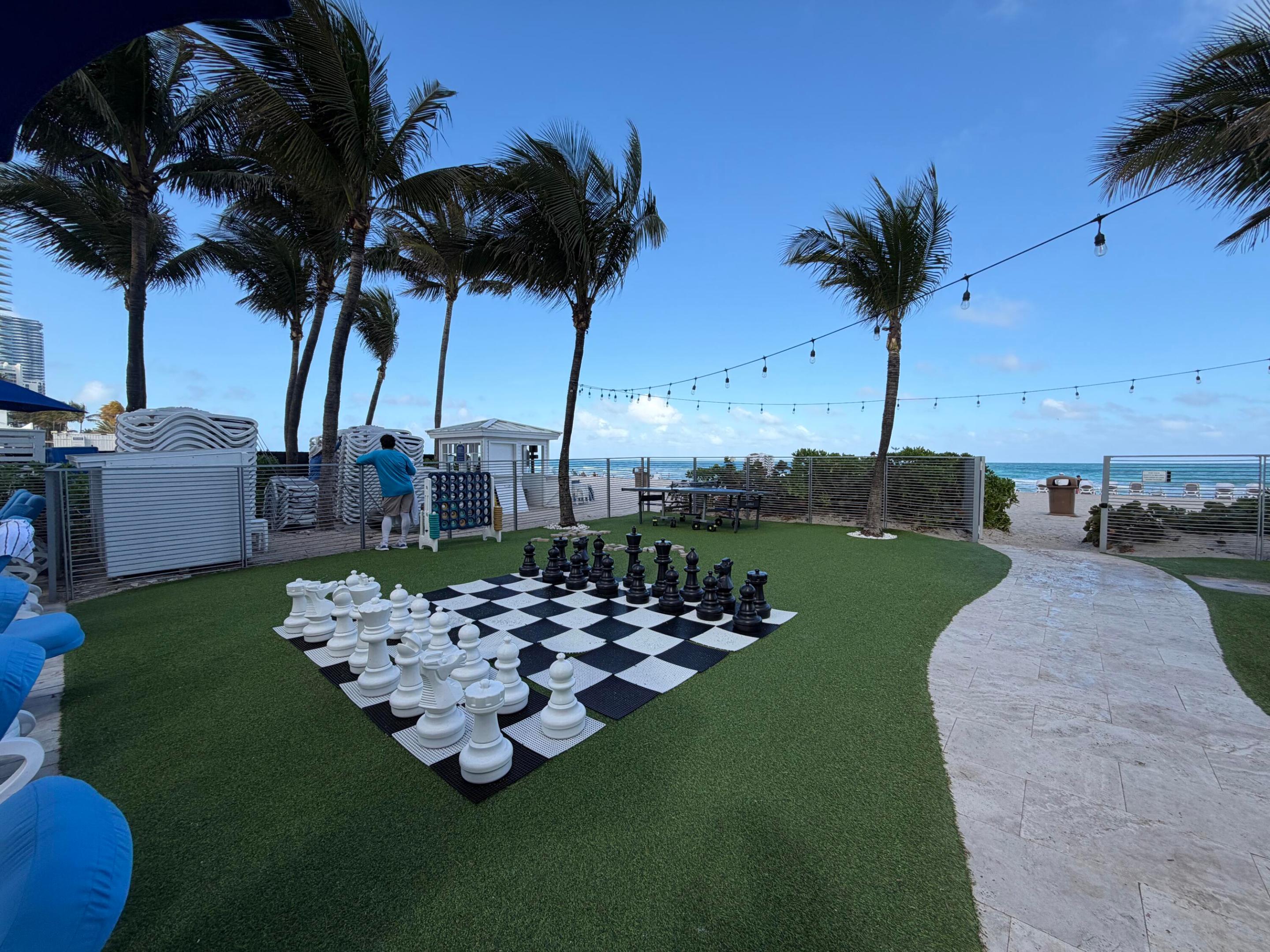 18683 Collins #2303 Sunny Isles Beach, FL 33160