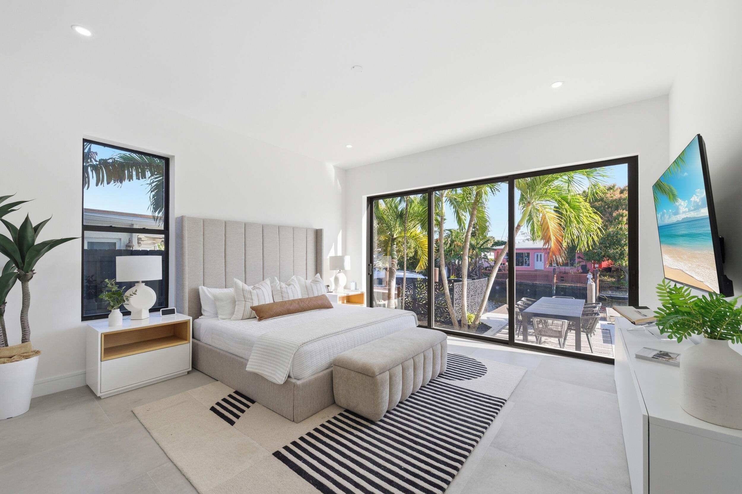 1308 Avocado Fort Lauderdale, FL 33315