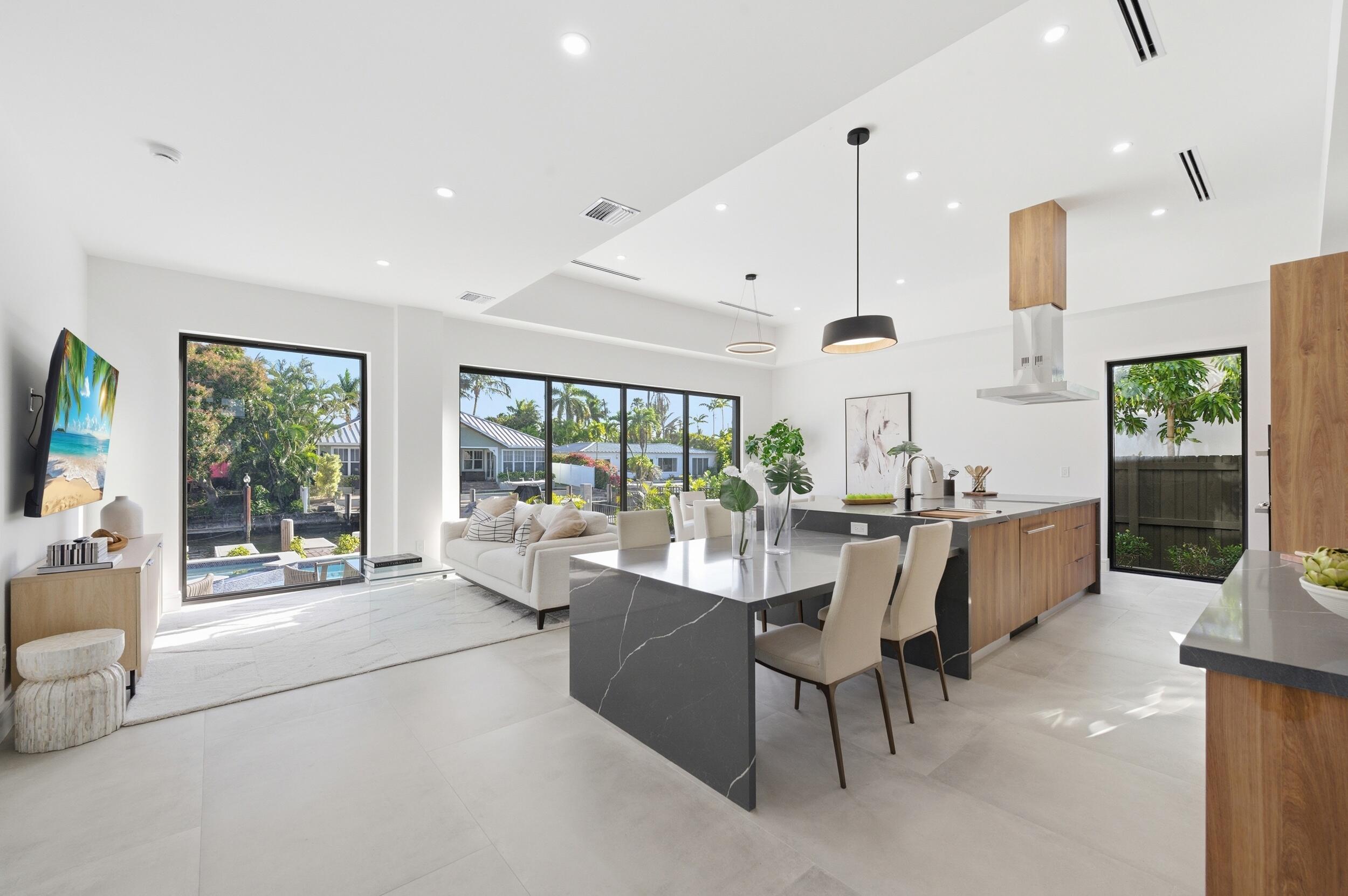 1308 Avocado Fort Lauderdale, FL 33315